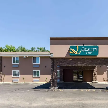 Quality Inn Chicopee-Springfield-2