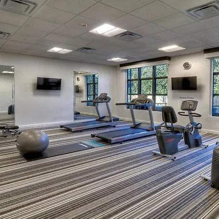 Holiday Inn & Suites Tupelo North By Ihg-2