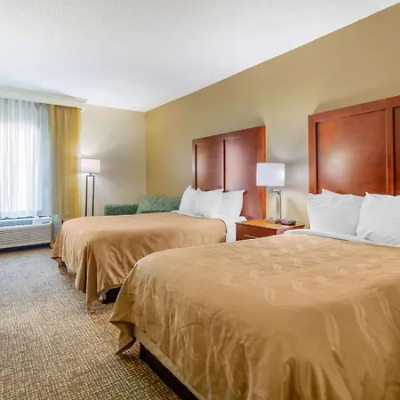 Quality Inn & Suites Olde Town-2