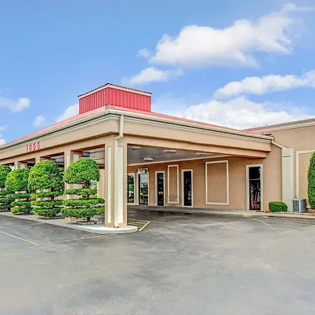 Ramada By Wyndham Murfreesboro-2