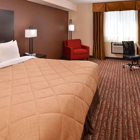 Quality Inn & Suites Tacoma - Seattle-2