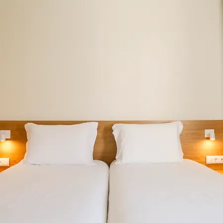 Hotel Spot Family Suites-2