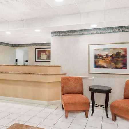 Howard Johnson By Wyndham Amherst Hadley-2