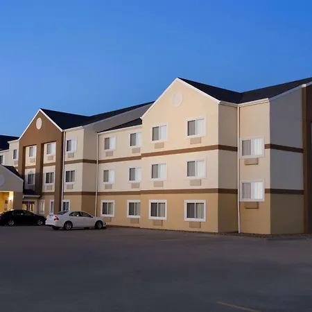Baymont By Wyndham Salina-2