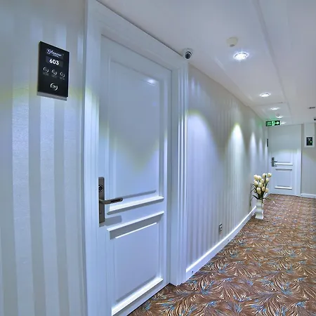 Glamour Hotel Istanbul Sirkeci-2