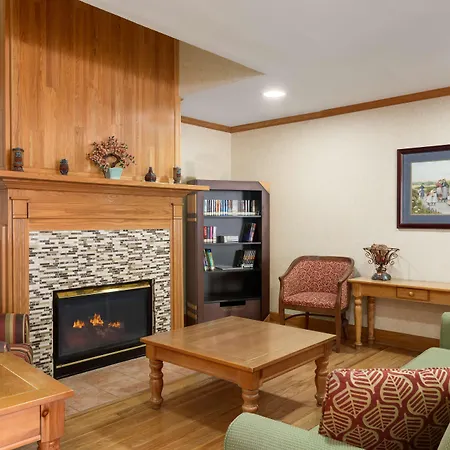 Howard Johnson By Wyndham Murfreesboro-2