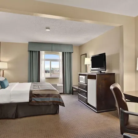 Wingate By Wyndham Pueblo-2