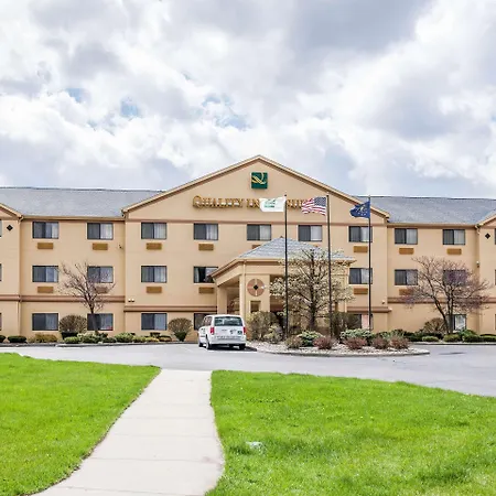 Quality Inn & Suites South Bend Airport-2