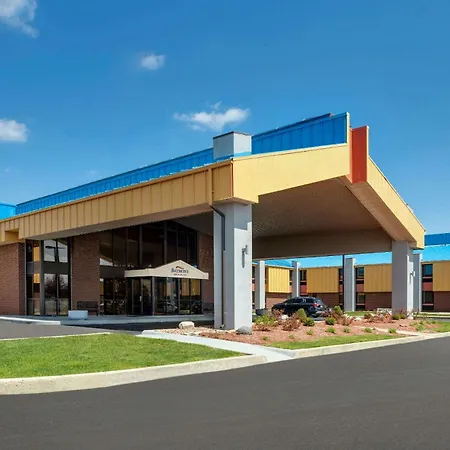 Baymont By Wyndham Muncie Near Ball State University-3