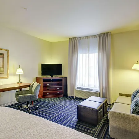 Hampton Inn And Suites Alexandria-3