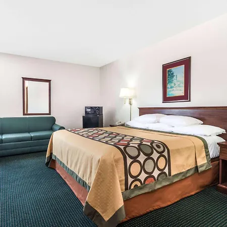 Super 8 By Wyndham Platte City Kansas City Area-3