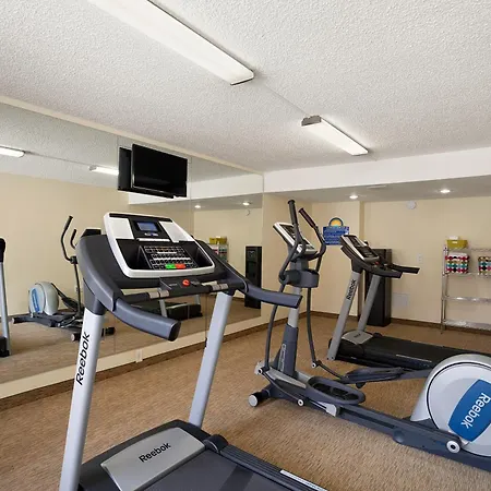Days Inn Of Frederick By Wyndham-2