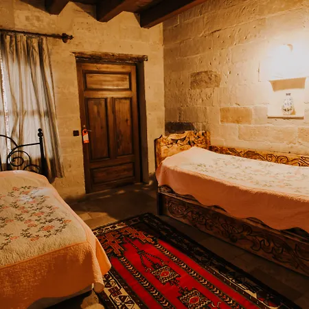 Holiday Cave Hotel-3