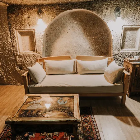 Holiday Cave Hotel-3