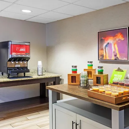 Hampton Inn Aiken-3