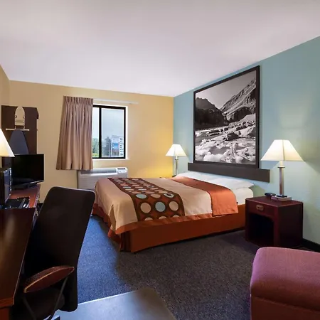 Super 8 By Wyndham Helena-3