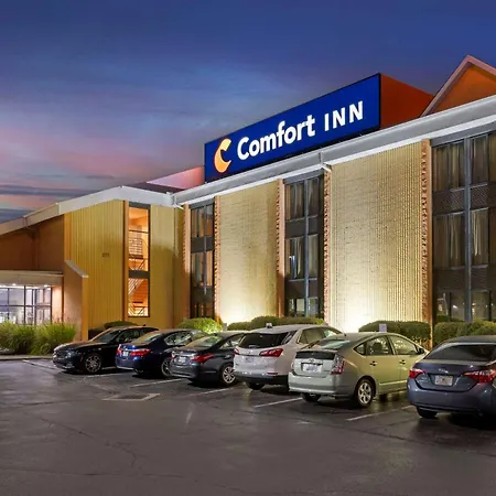 Comfort Inn Cincinnati Northeast-2