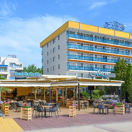 Hotel Glarus Beach& Aqua Park-2