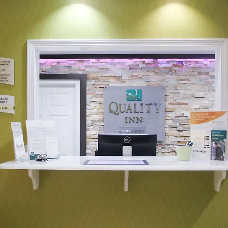 Quality Inn Albertville Us 431-3