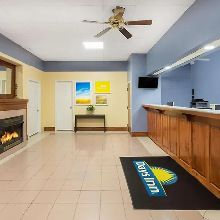 Days Inn By Wyndham Orangeburg South-3