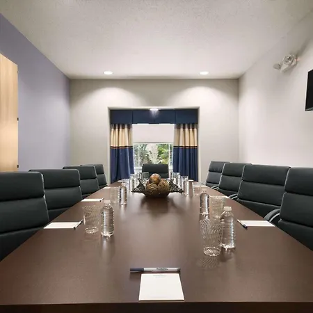 Microtel Inn & Suites By Wyndham-2