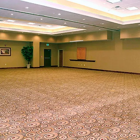 Hampton Inn & Suites Kingman-2