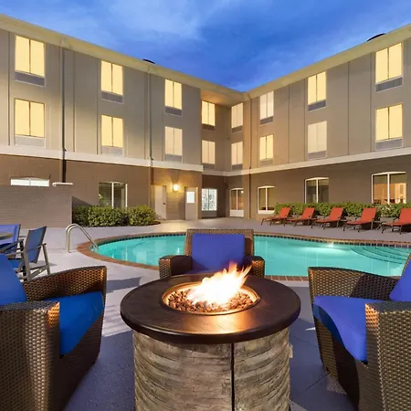 Holiday Inn Express & Suites Auburn - University Area By Ihg-2