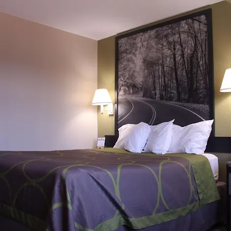 Super 8 By Wyndham Michigan City-2