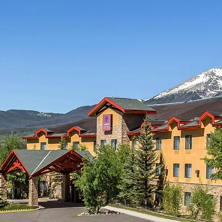 Comfort Suites Summit County-3