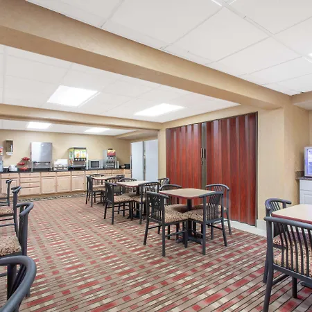 Ramada Limited Cockeysville-2