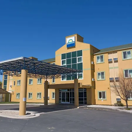 Days Inn By Wyndham Vernal-2