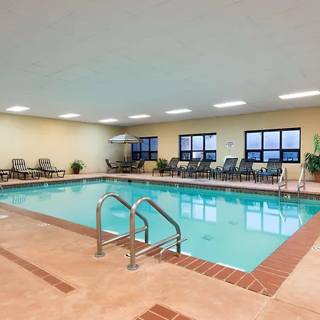 Hampton Inn Seymour-2