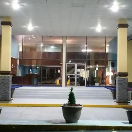 Days Inn By Wyndham Fort Wright Cincinnati Area-3
