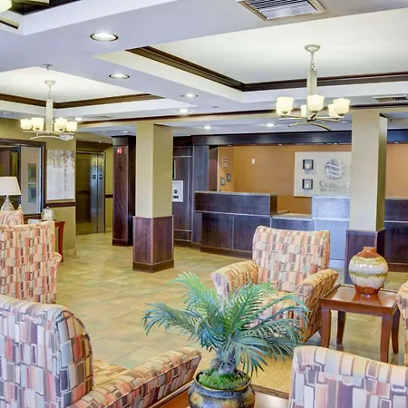 Comfort Inn & Suites Russellville I-40-2