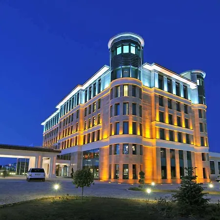 Doubletree By Hilton Van-3
