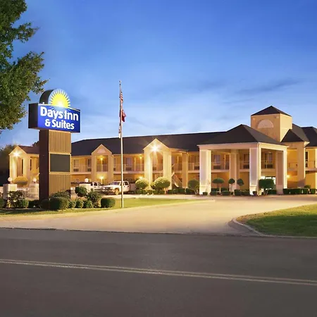Days Inn & Suites By Wyndham Stuttgart-3