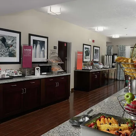 Hampton Inn Juno Beach-3