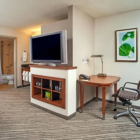 Hyatt Place Cincinnati Blue Ash-3