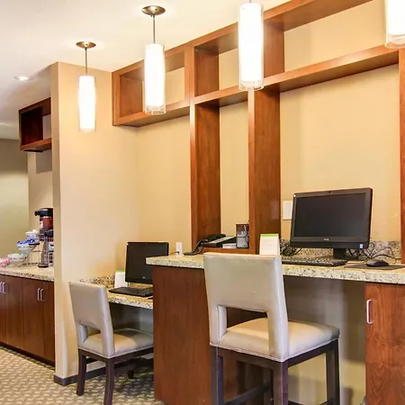 Comfort Suites Carlsbad-3