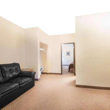 Baymont By Wyndham Spearfish-2