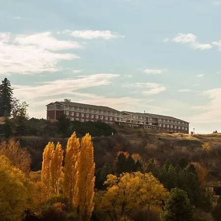 Coast Hilltop Inn-3