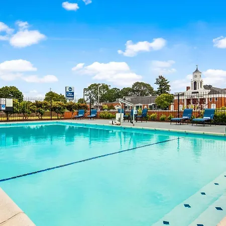 Best Western Lakewood- Historic Landmark-3