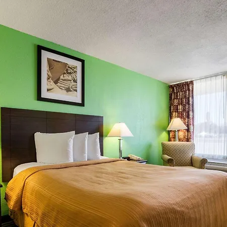 Quality Inn Liberal-2