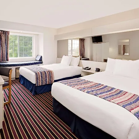 Microtel Inn & Suites By Wyndham Madison East-2