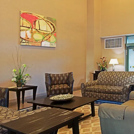 Holiday Inn & Suites Goodyear - West Phoenix Area By Ihg-2