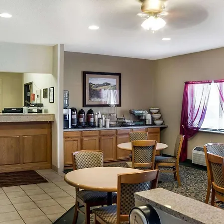 Comfort Inn Jamestown South-2
