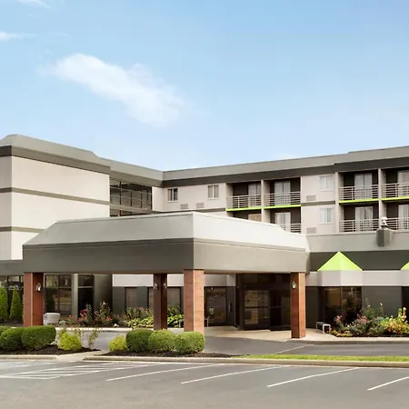 Radisson Akron-Fairlawn Copley-2