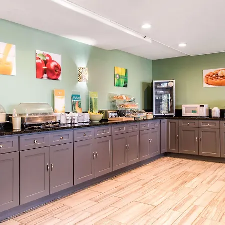 La Quinta Inn & Suites By Wyndham Miamisburg Dayton South-2