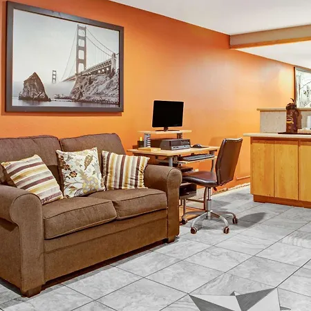 Super 8 By Wyndham Albany Corvallis-3
