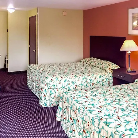 Rodeway Inn Willamette River-3